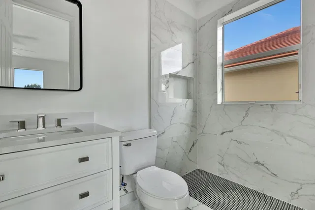 Residence photo 24
