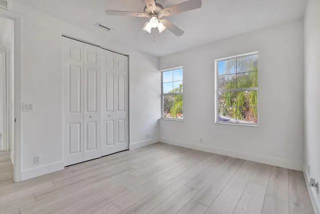 Residence photo 32