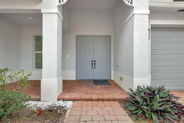 Residence photo 52