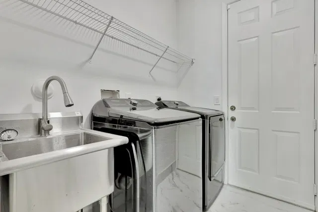 Residence photo 71