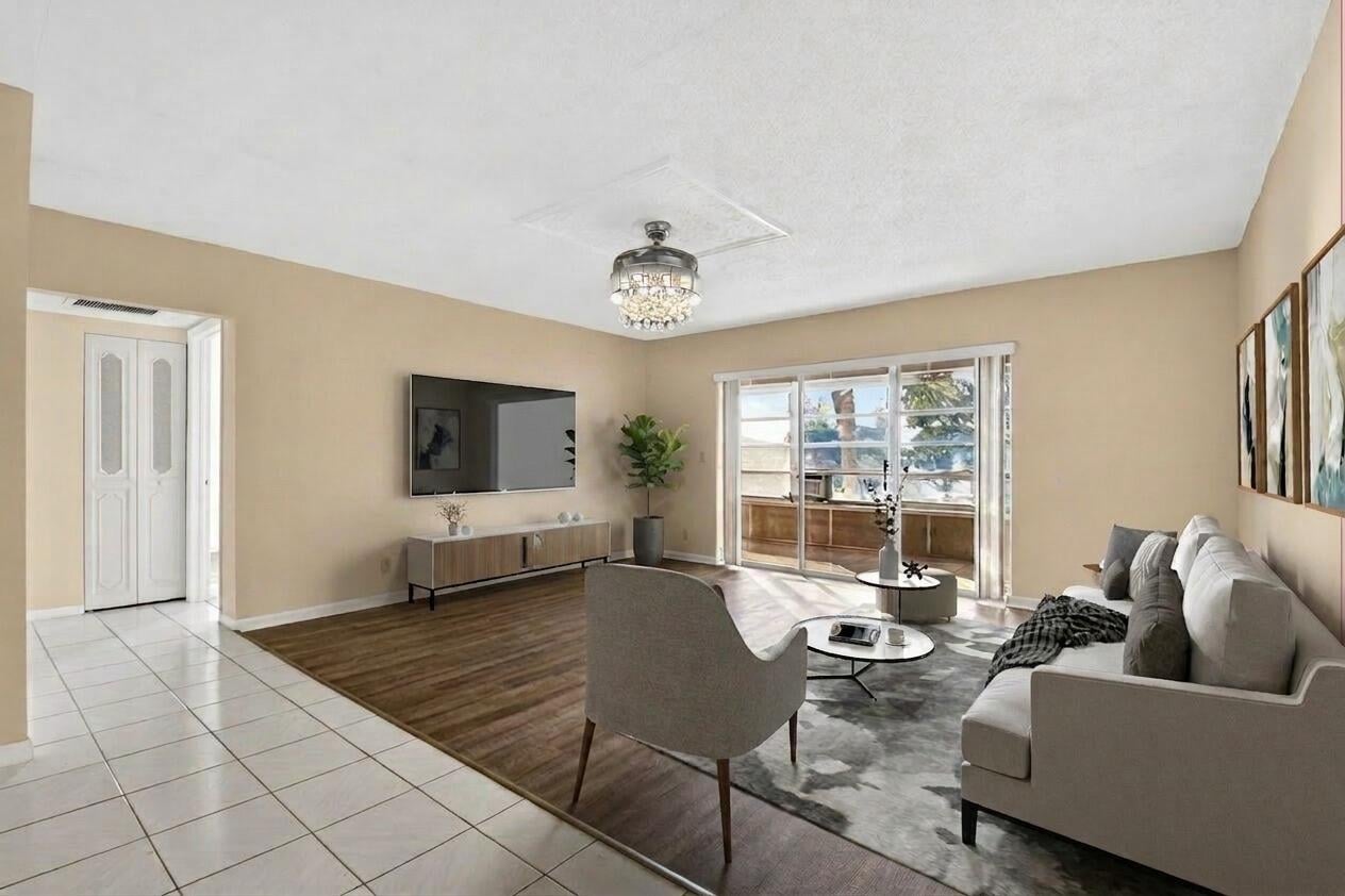 Residence photo 7