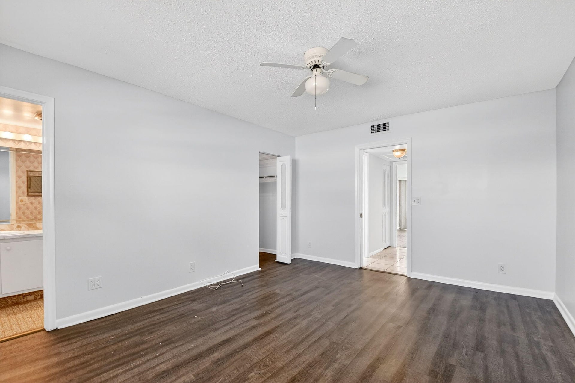 Residence photo 15