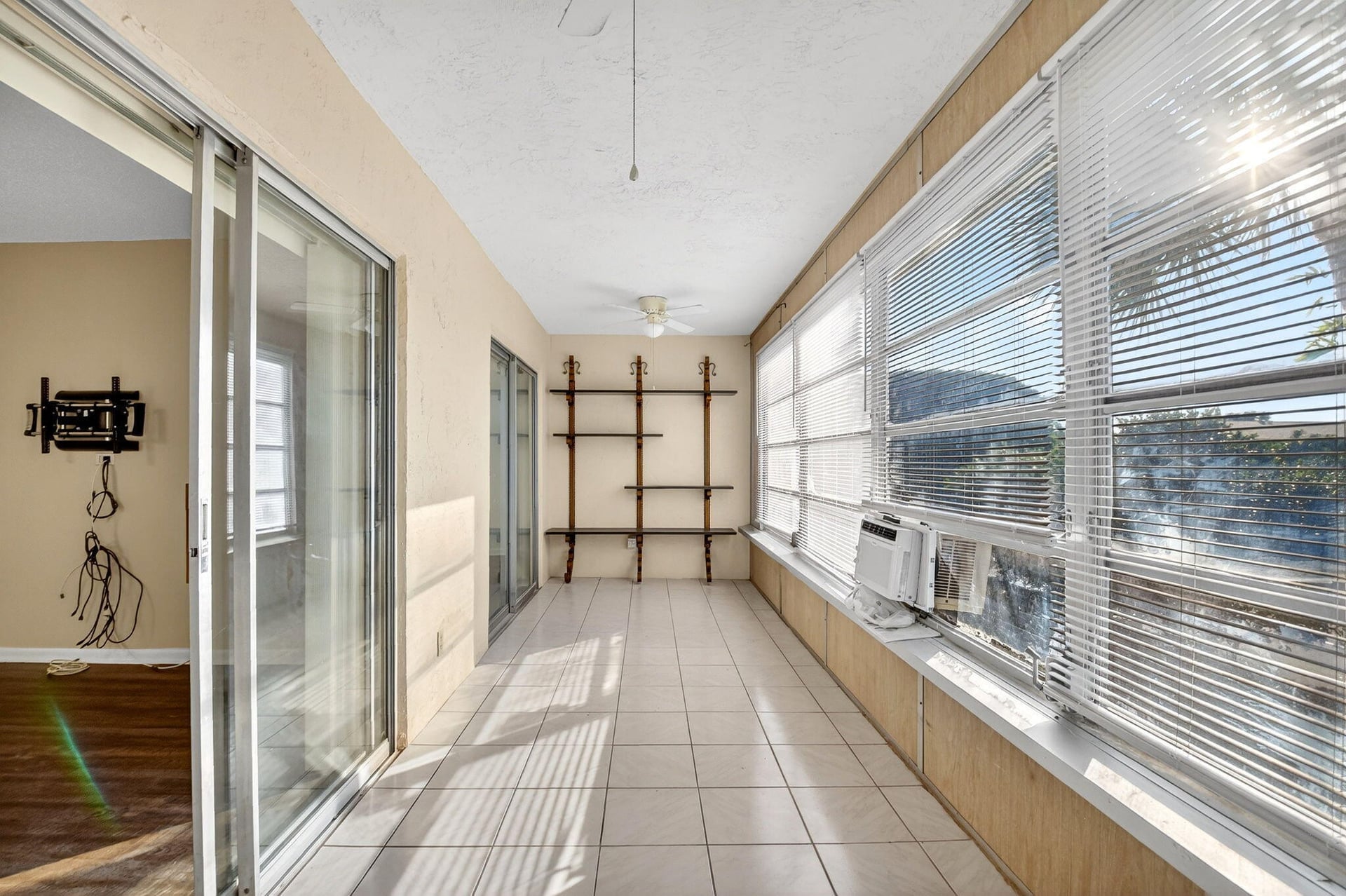 Residence photo 20