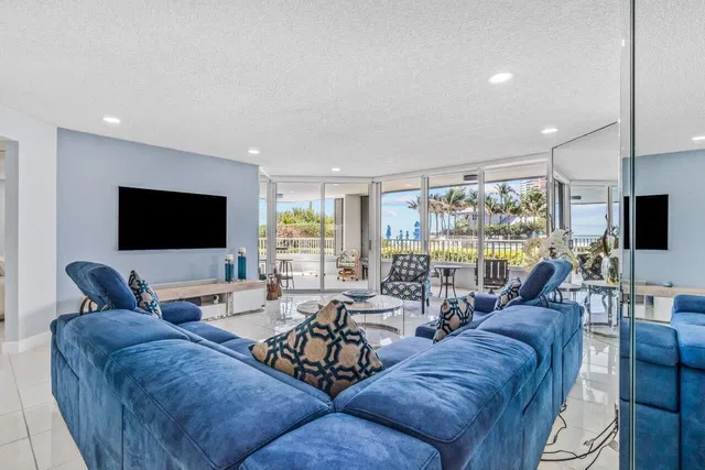 Corniche Singer Island Unit 102 photo 8