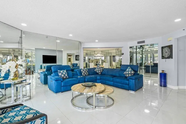 Corniche Singer Island Unit 102 photo 9
