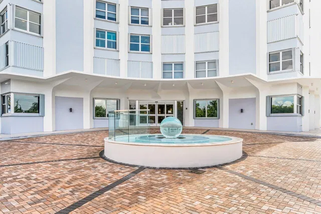 Corniche Singer Island Unit 102 photo 34