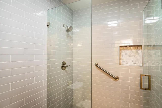  Unit 202 photo 16