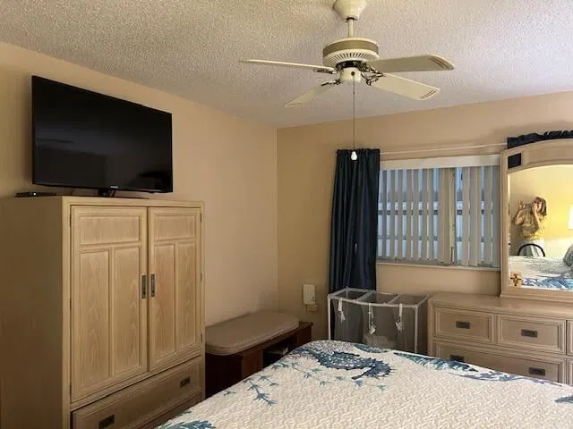 Residence photo 9