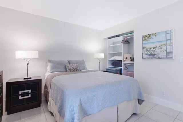 Unit Apt 106 photo 24