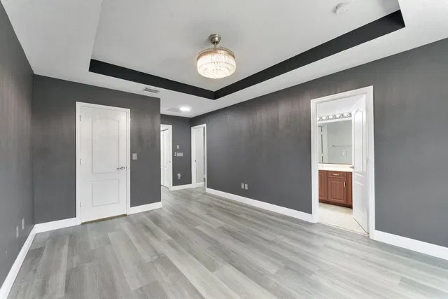 Residence photo 24
