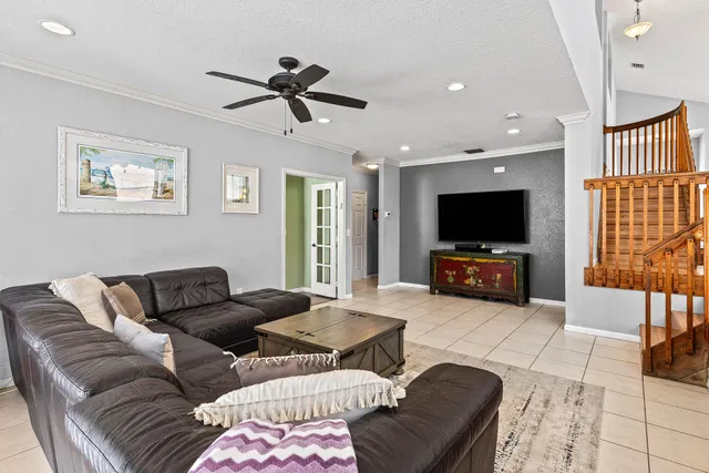 Residence photo 9