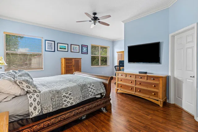 Residence photo 23
