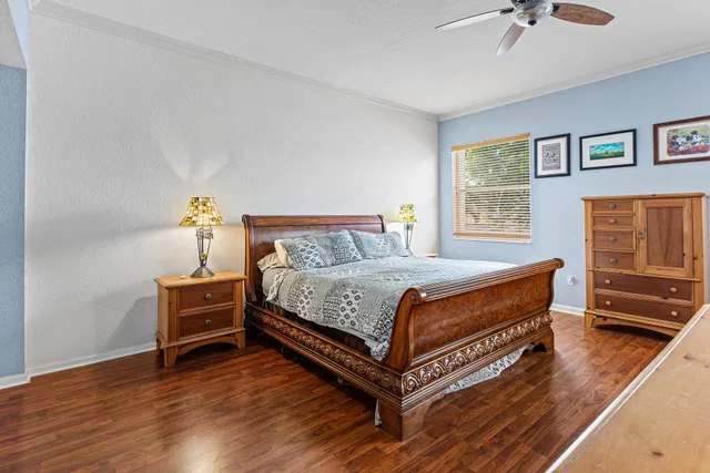 Residence photo 24