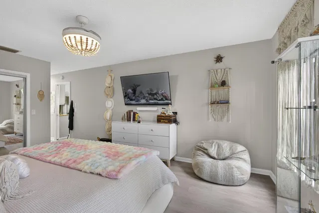 Residence photo 26