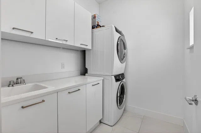 Moderne Boca Residence photo 19