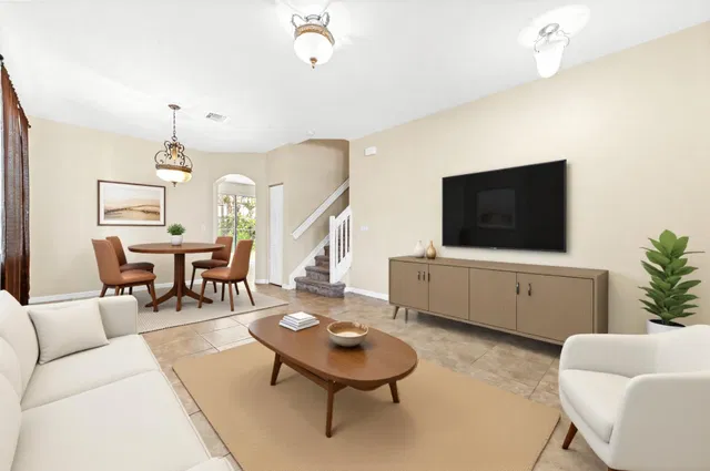 Residence photo 2