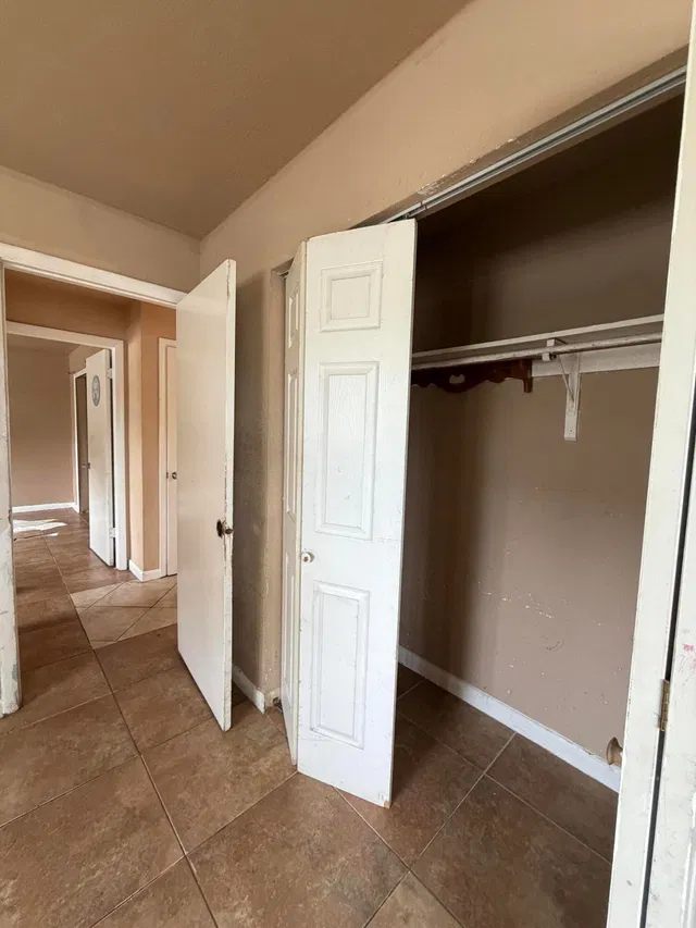 Residence photo 19