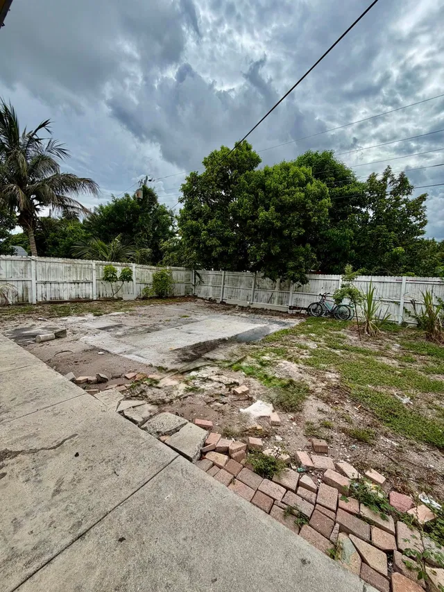 Residence photo 25