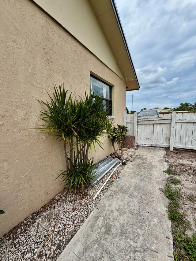 Residence photo 30