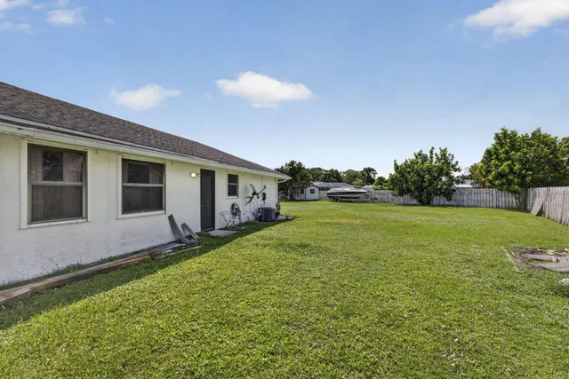 Residence photo 65