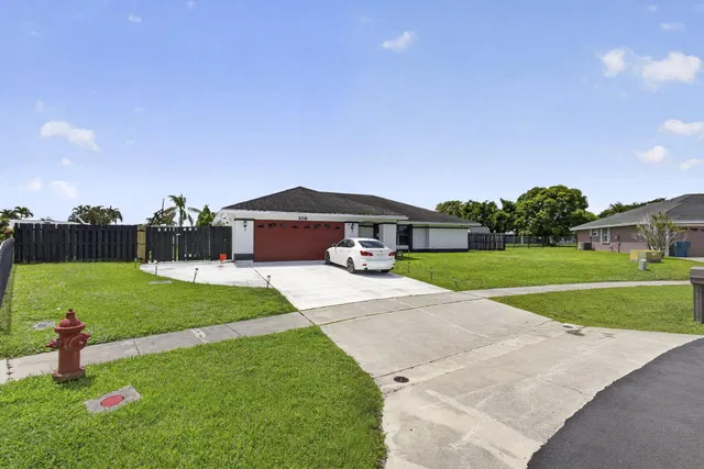 Residence photo 87