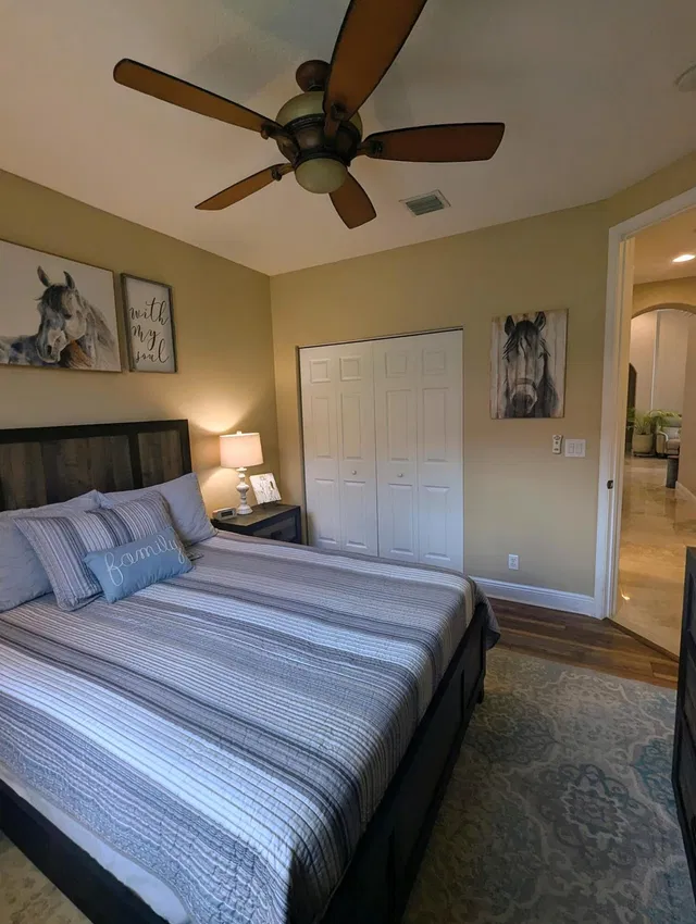Residence photo 53