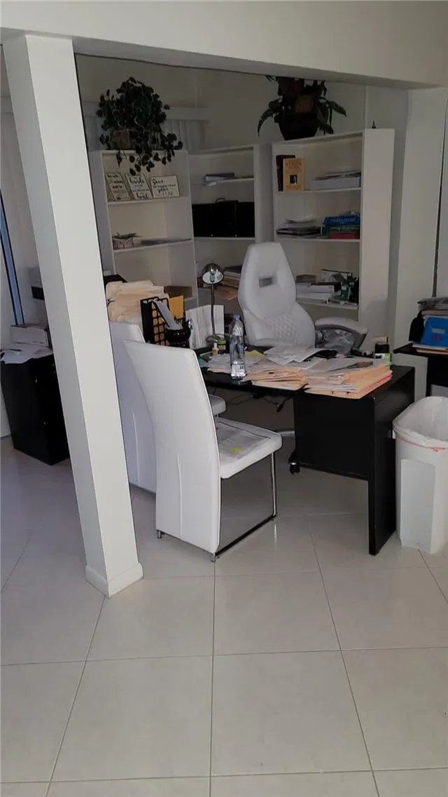 Unit 101 photo 13
