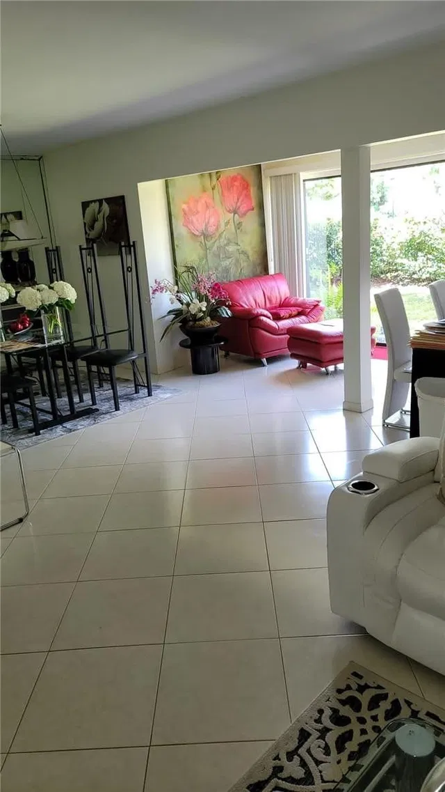 Unit 101 photo 24