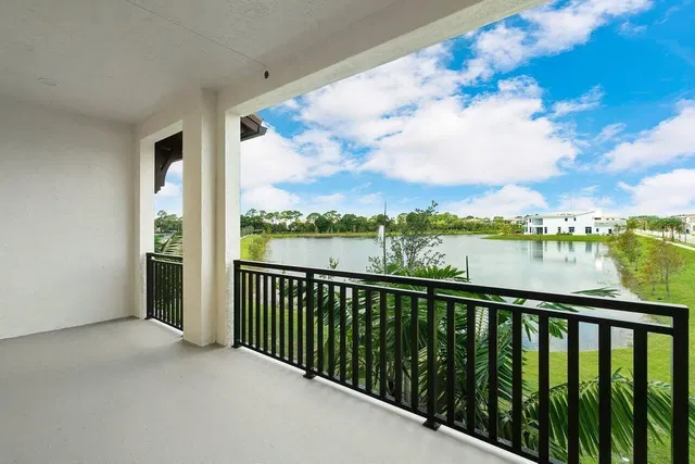 Alton Homes Palm Beach Gardens Residence photo 14