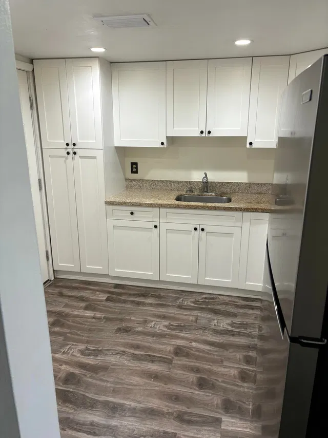  Unit C9 photo 5