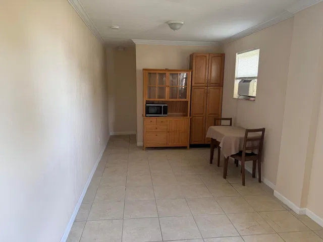 West Palm Beach Residence photo 8