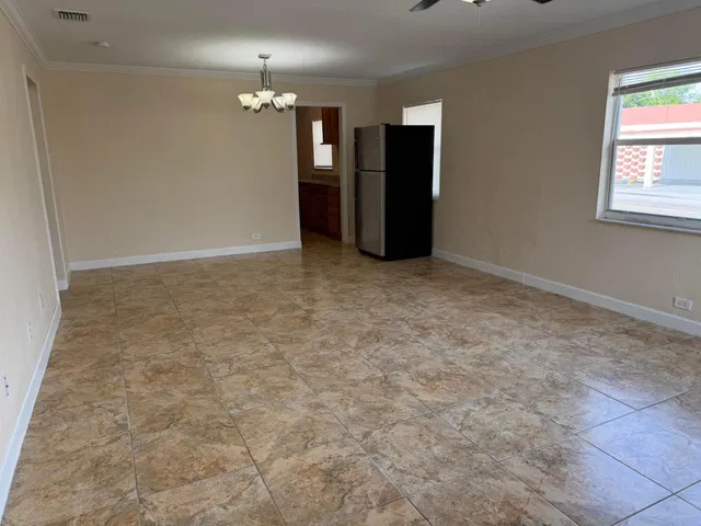 West Palm Beach Residence photo 9