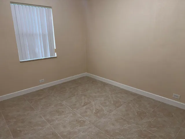 West Palm Beach Residence photo 11
