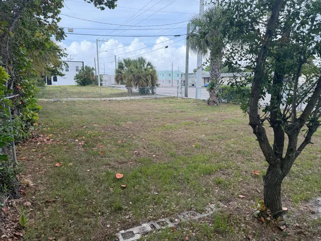 West Palm Beach Residence photo 17