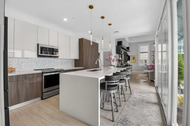 Woodfield Country Club Residence photo 5