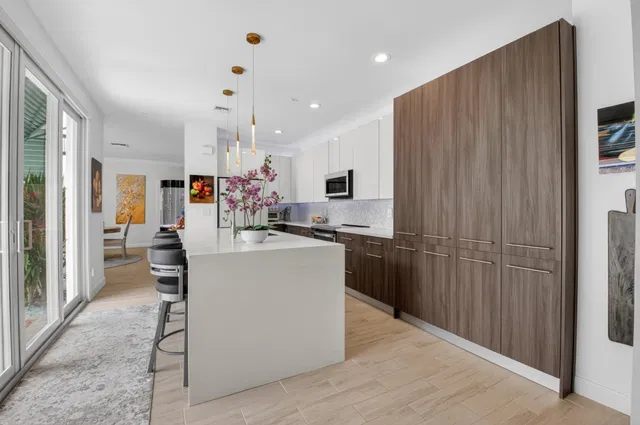 Woodfield Country Club Residence photo 6