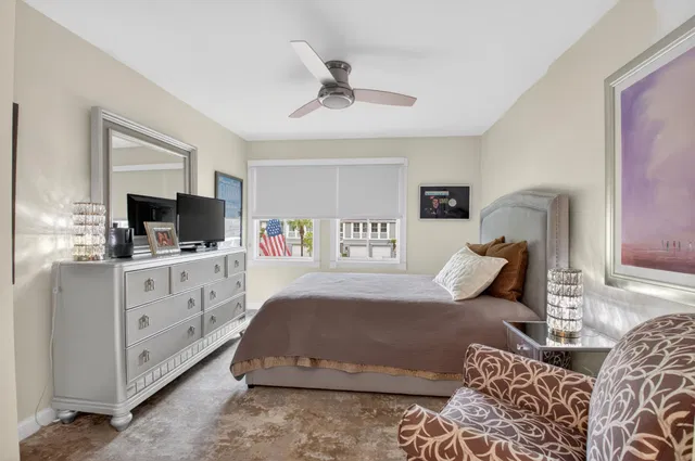 Woodfield Country Club Residence photo 37