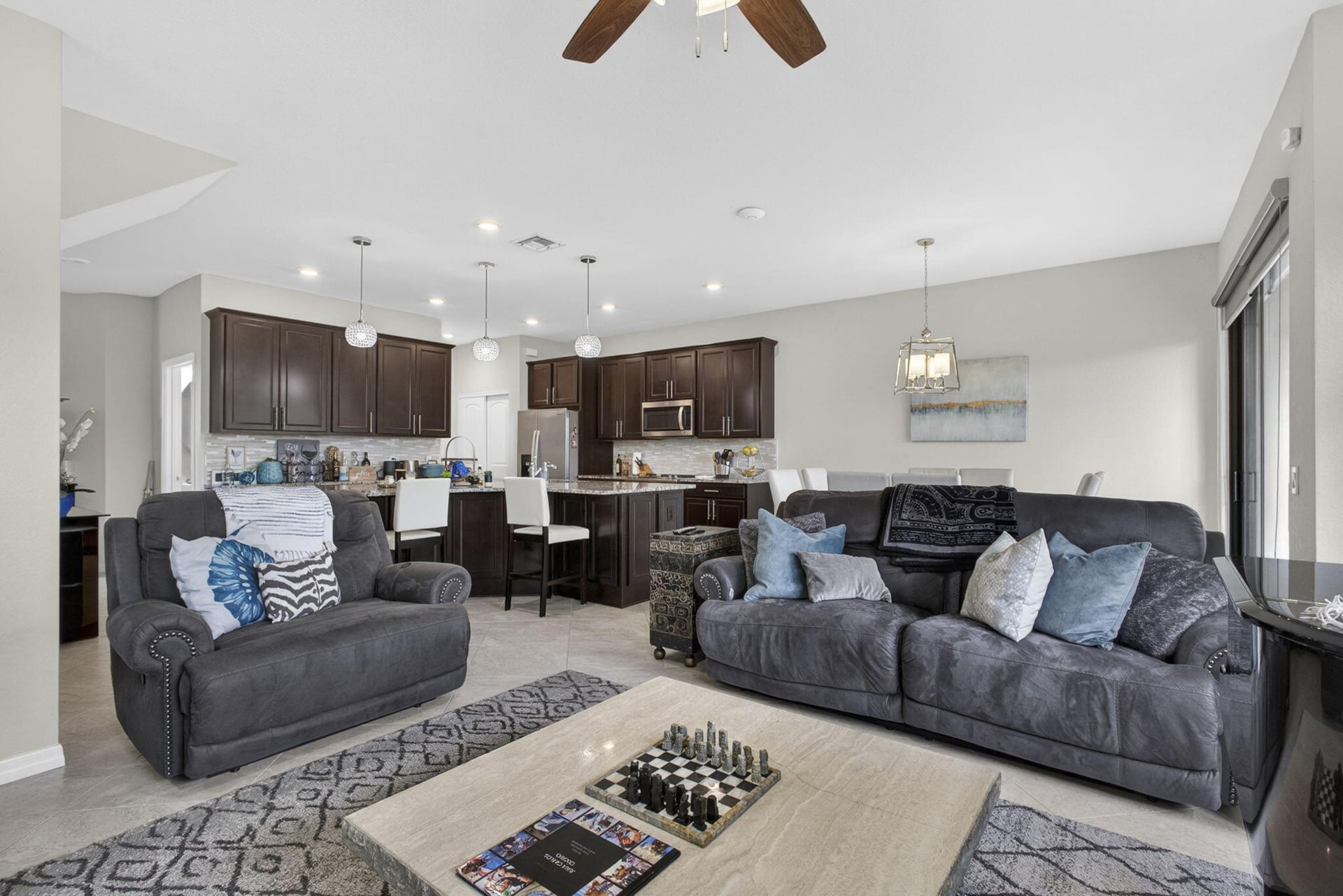 Residence photo 7