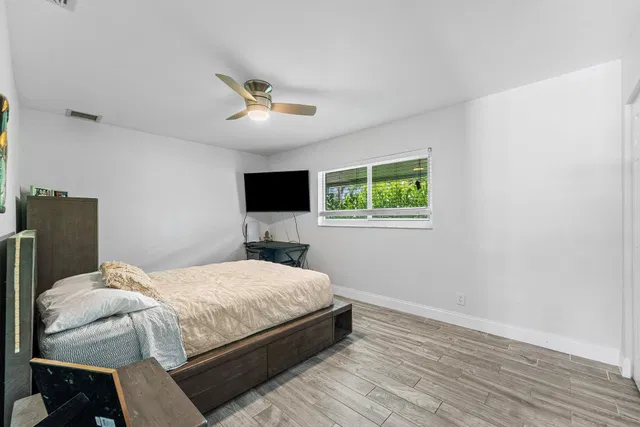Residence photo 20