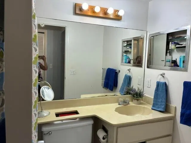 Unit 202 photo 9