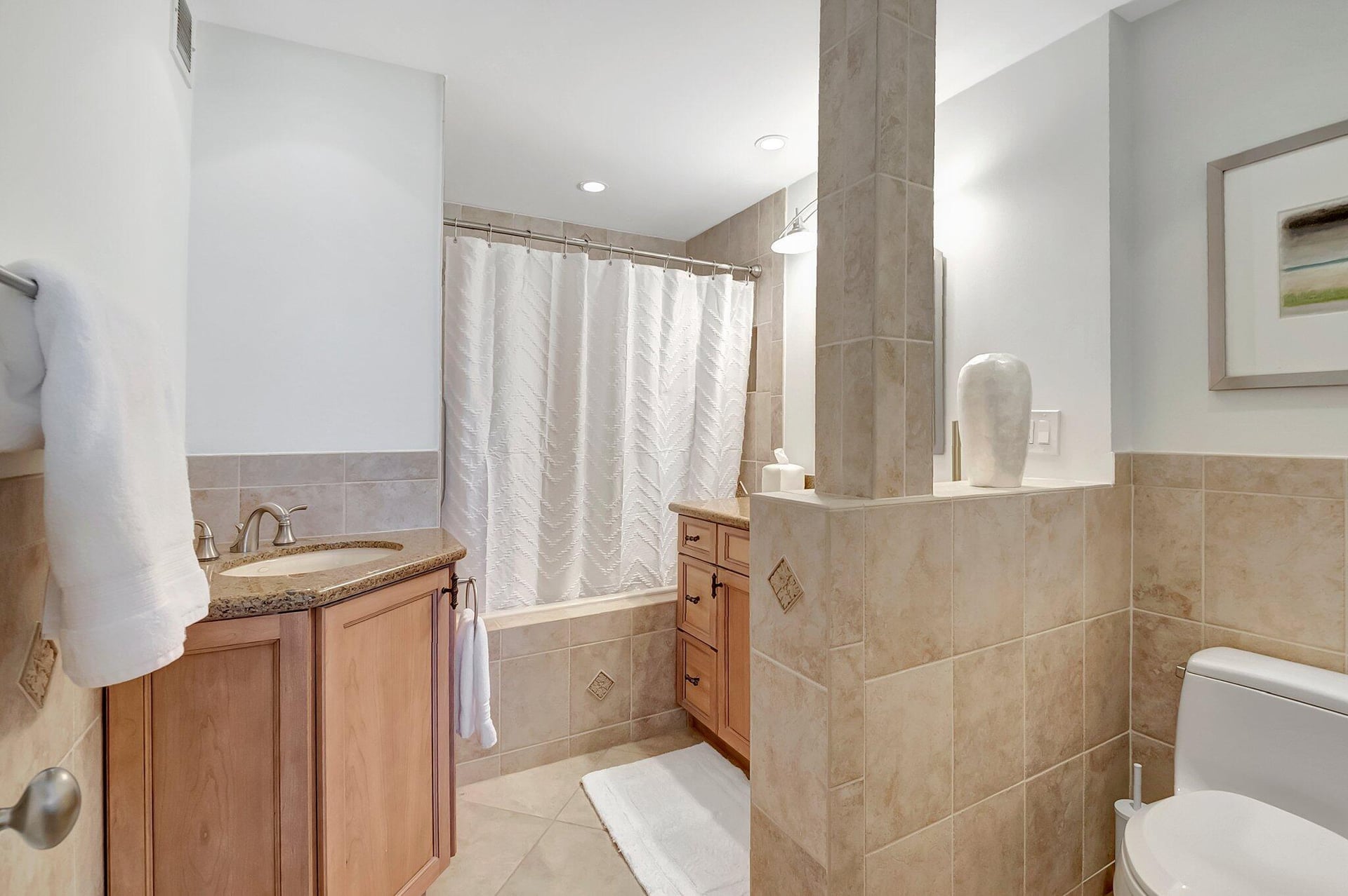 Unit D506 photo 9