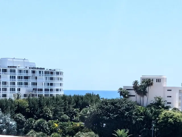 2840 S Ocean Palm Beach Unit 6110 photo 3