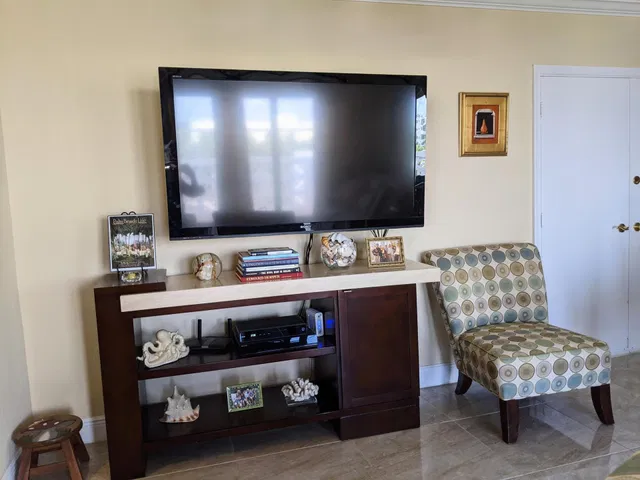 2840 S Ocean Palm Beach Unit 6110 photo 9