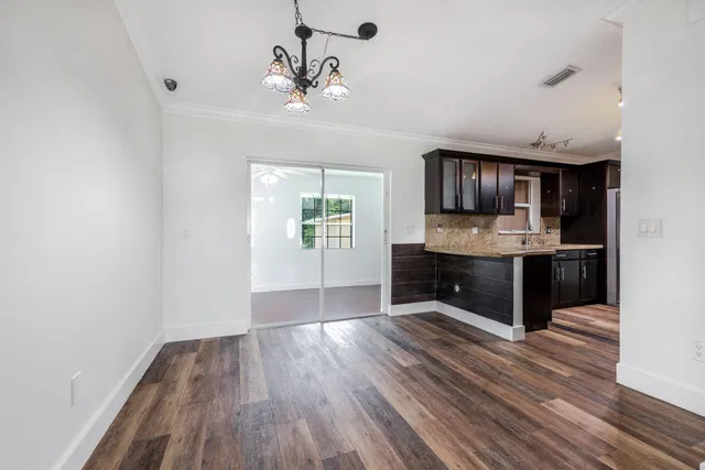 Residence photo 13