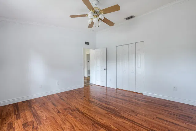 Residence photo 22