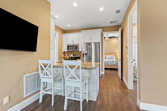 Residence photo 41