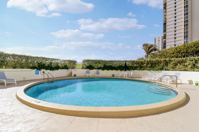 Singer Island Unit 1b photo 24
