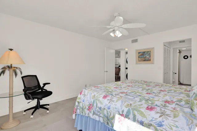  Unit 9102 photo 27