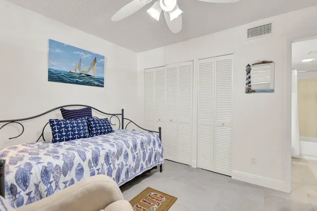  Unit 9102 photo 34