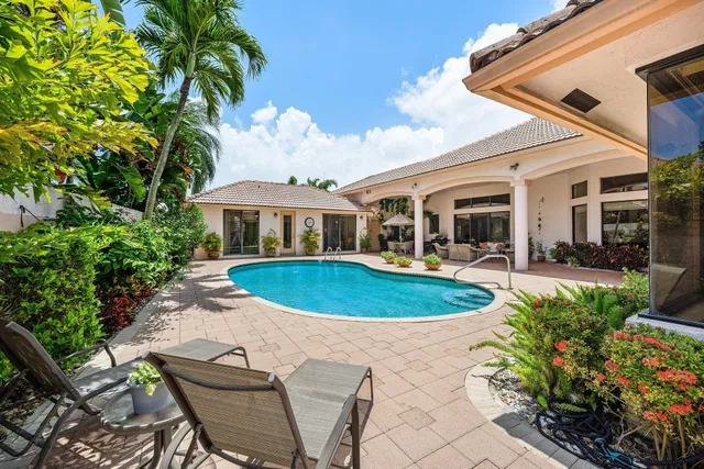Bocaire Country Club Residence photo 2